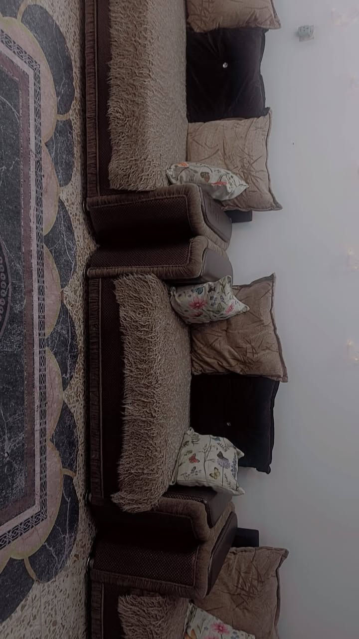 تخم أوربي تكمه 6مقاعد اريده 100نهاينته ونظيف وقوي ويه كوشات مالته 6بلونه كبار


**إذا كنت صاحب هذا الإعلان وتريد حذفه لأي سبب، رجاءا أرسل رسالة إلى الدعم الفني**