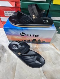 اصبع رجالي طبي • وزن ريشة • مقاسات ٤١-٤٦