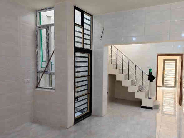 السلام عليكم اللايجار مشتمل 100 متر حي الجهاد الافين زيرو غرفتين نوم صاله مطبخ خدمات هاتف ***********
