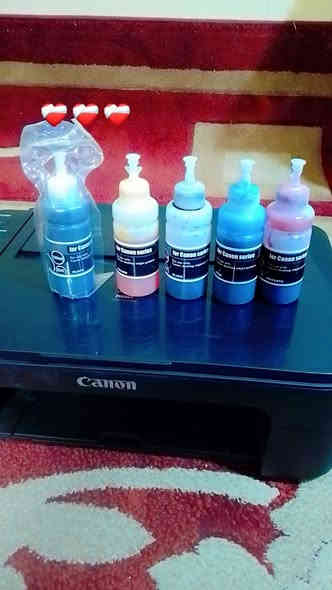 سلام عليكم طابعه كانون نضيفه اخت جديده للبيع السعر 125وبيه مجال مكاني البصره المطيحه***********
