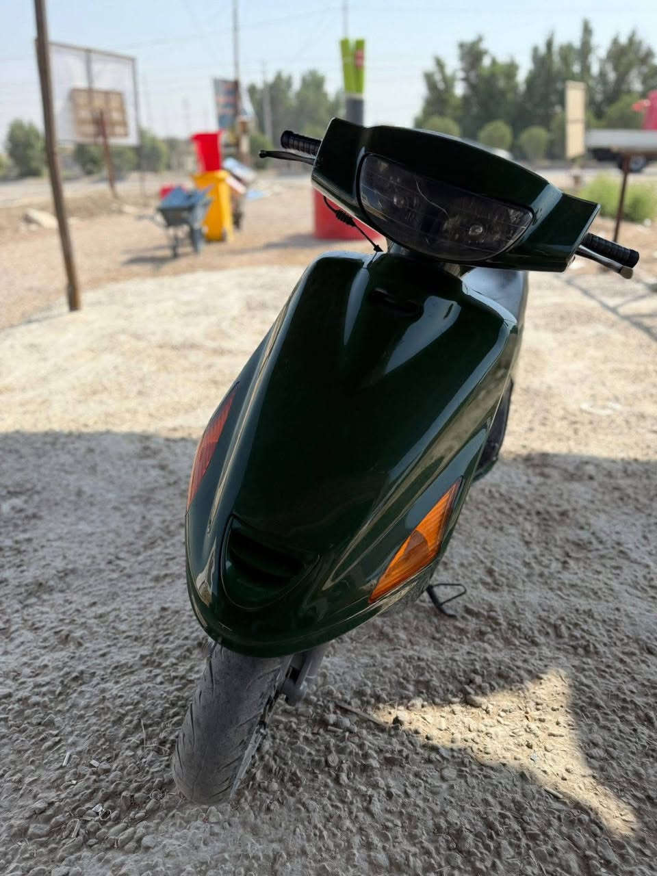 السلام عليكم فراشه للبيع مكفولة كفاله عامه نكره سلف صالنصه FM للدراجه باله صارله شهر من نزلته من الرمبه سعر 350وبيها مجال للتواصل ***********
