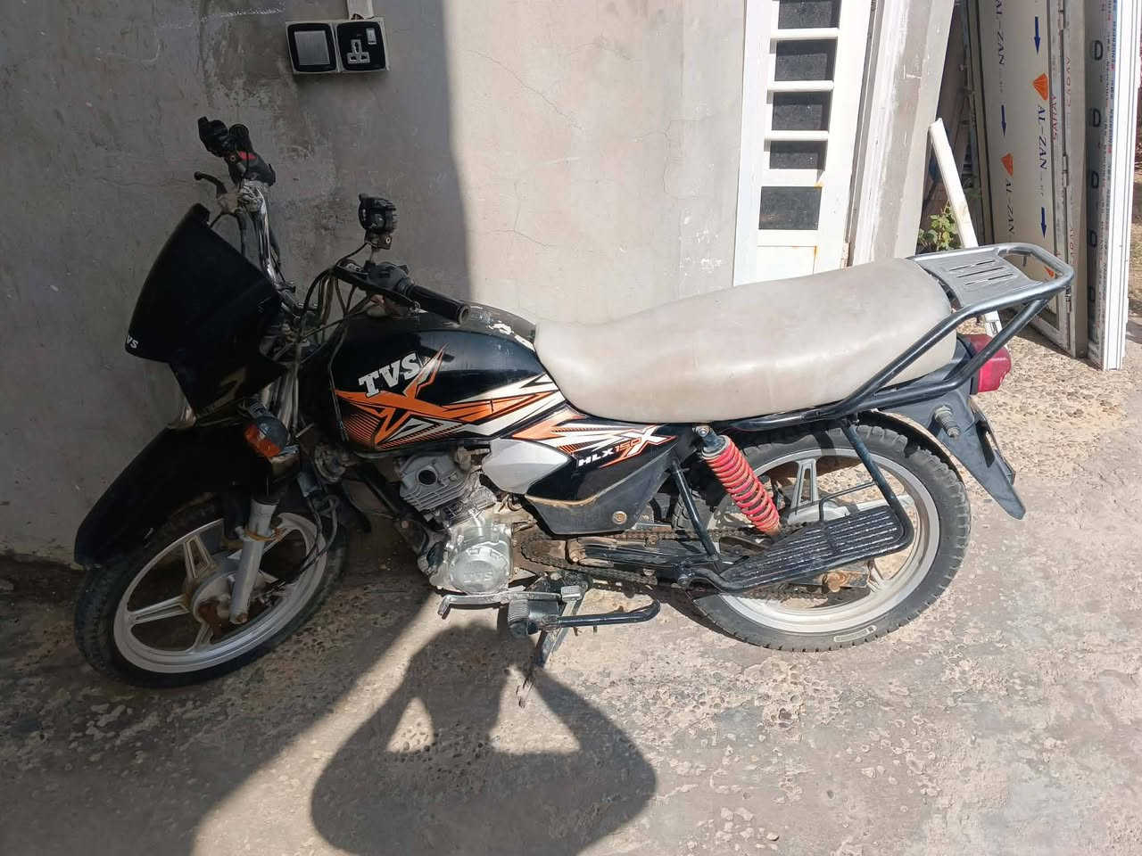 السلام عليكم تي في إس موديل 2019 أوراق ما مفتوح برغي بلى مكينة مكاني بابل 
‏‪***********‬‏ للتواصل
