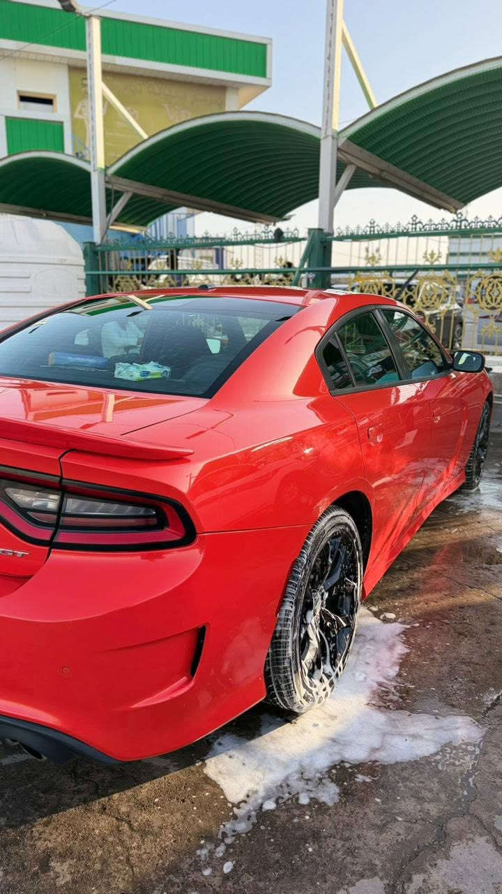 السلام عليكم
جارجر GT موديل 2019 
وارد خليجي مكفوله من الضربة بيها شخط بالباب 
موضح بالصور ، 
ماشية "180Km الف كيلو تقريباً “وياها الدفتر مال تبديل الدهن والكتلوك ، سعرها 265$ وبيها مجال قليل ، السيارة بأسمي @*********** متواجد واتساب فقط
