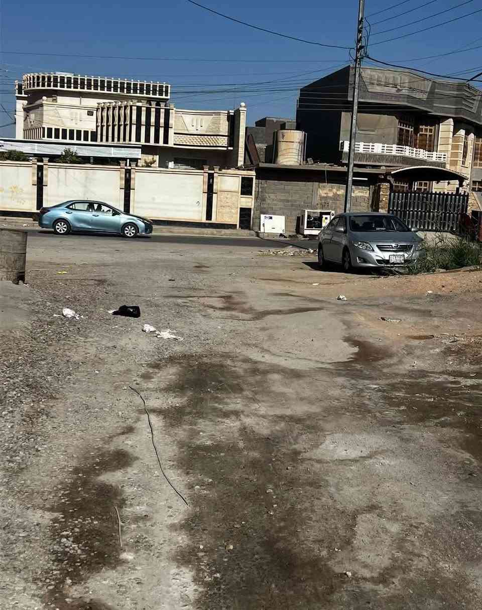 بسم لله الرحمن الرحيم
سلام عليكم 
يعلن مكتب العز للعقار والمقاولات العامه
عن دار هيكل للبيع المساحه 125متر
موقع الدار جيغيفي الثانيه قرب اسواق نواف 
البناء طابوق سنه البناء 2023
الدار مسقف بل كامل 
فقط البيتونه 
جنس العقار طابو زراعي سند 25
موقع الدار  جدا ممتاز بل نسبه للمنطقه 
السعر وباقي الاستفسارات الاتصال على 
الارقام التاليه 🌹👇👇

***********
***********
العز للعقارات 🫡🌹
