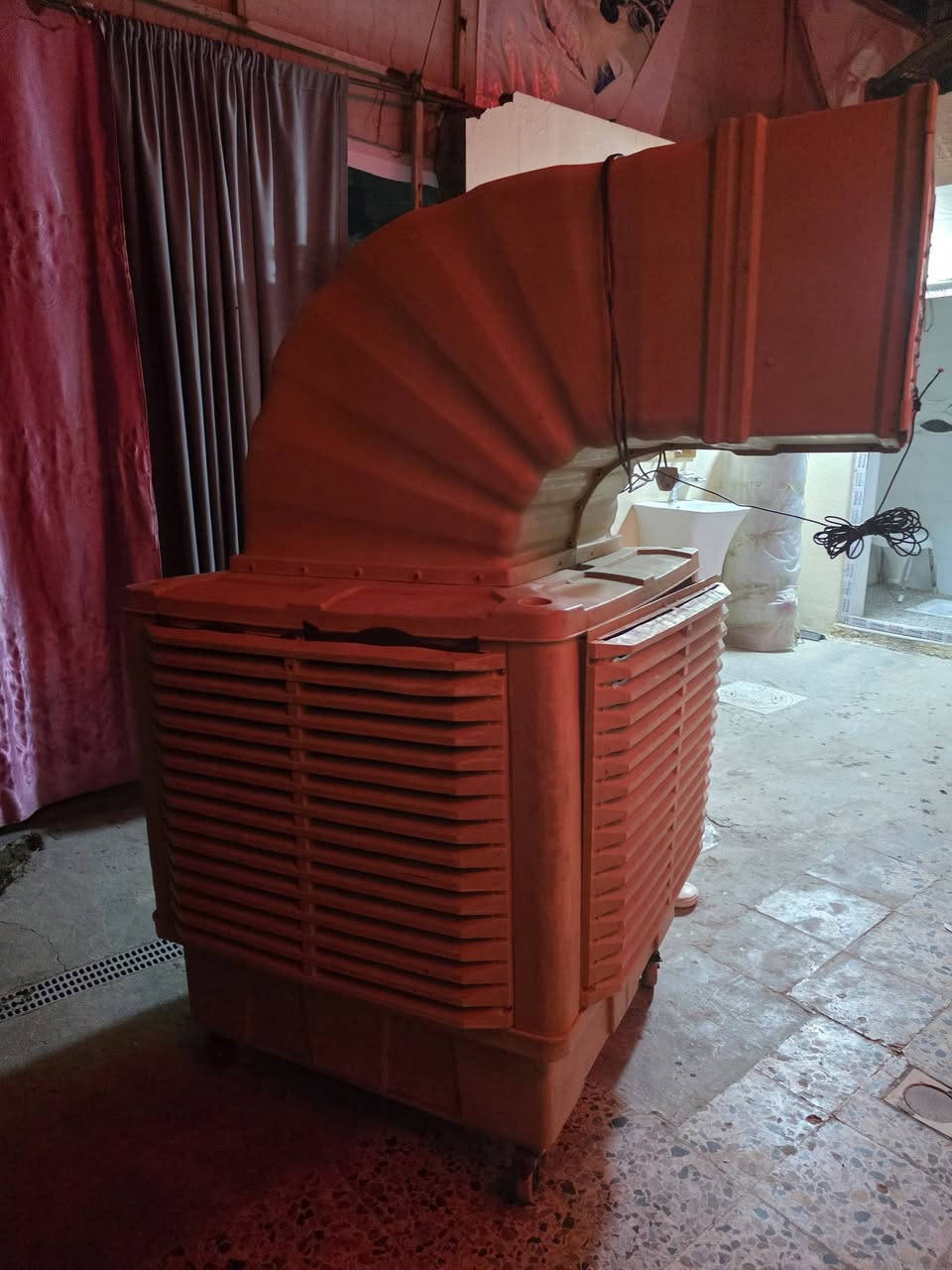 سلام عليكم مبرده كبيره تري فيز بيع مستعجل ابيع كوم حديد *********** $$$هاذ بي وتساب*********** سعر550بي مجال
