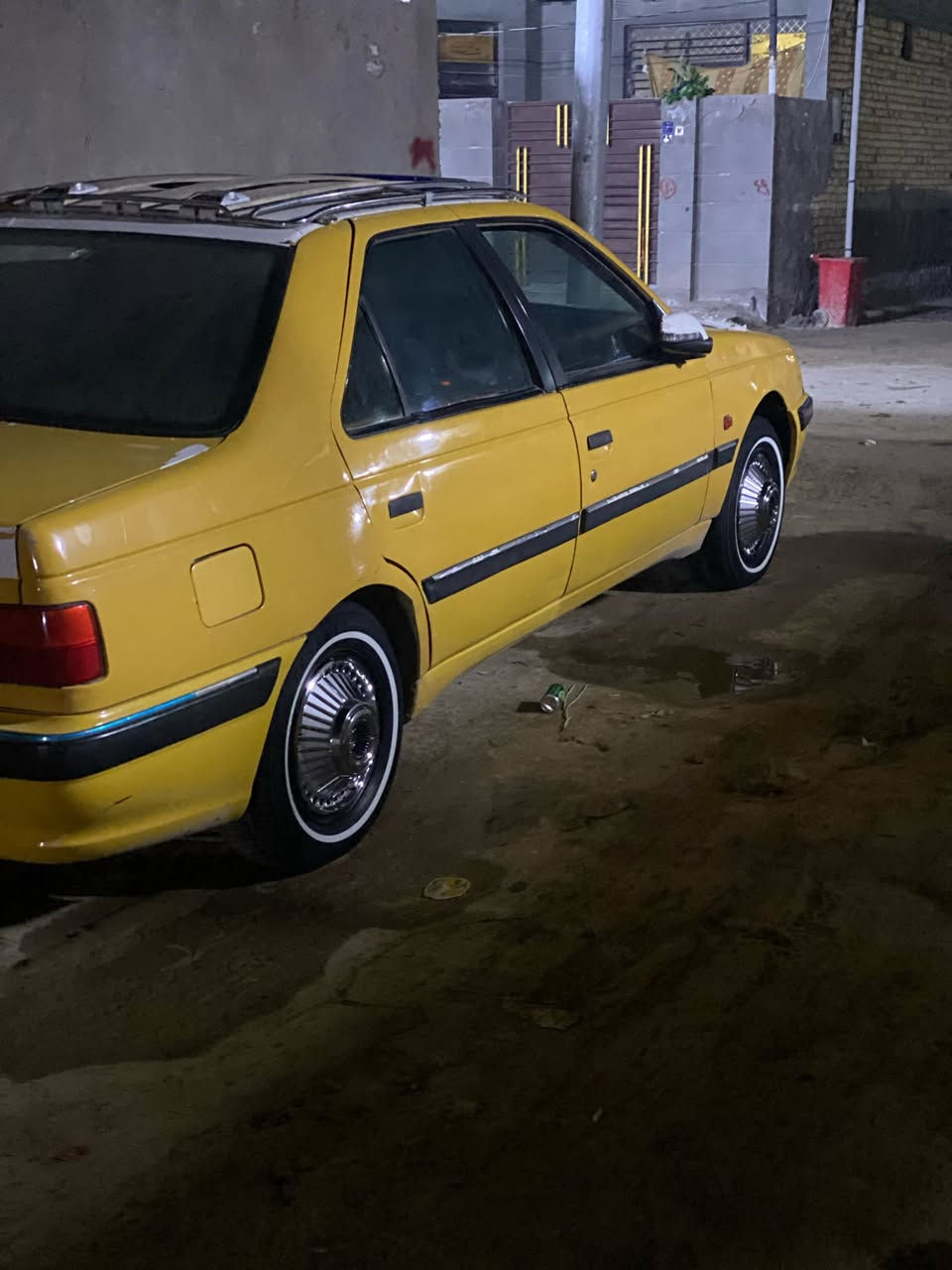 تم اعاد النشر بسبب الوعود الكاذبه بيجو 405 محدثه بارص 15 سياره جاهزه من كلشي كير مكينه حداده خير من الله رقمها واسط نكليزي مشروع وطني مداور ثاني يوم بدون سبايه وكبات معروضه 35 وبيها مجال مكاني بابل حله ***********
