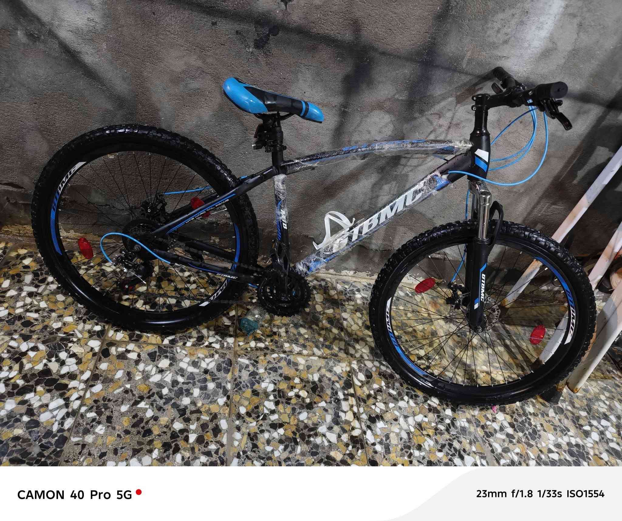 سلام عليكم
بايسكل ياباني جبلي حجم29

شخط مابي

جديد مستخدم 4ايام 

واتساب ***********

سعر مناسب جداً

مكاني الطوبه والنخيله راسلني وتدلل بلسعر
