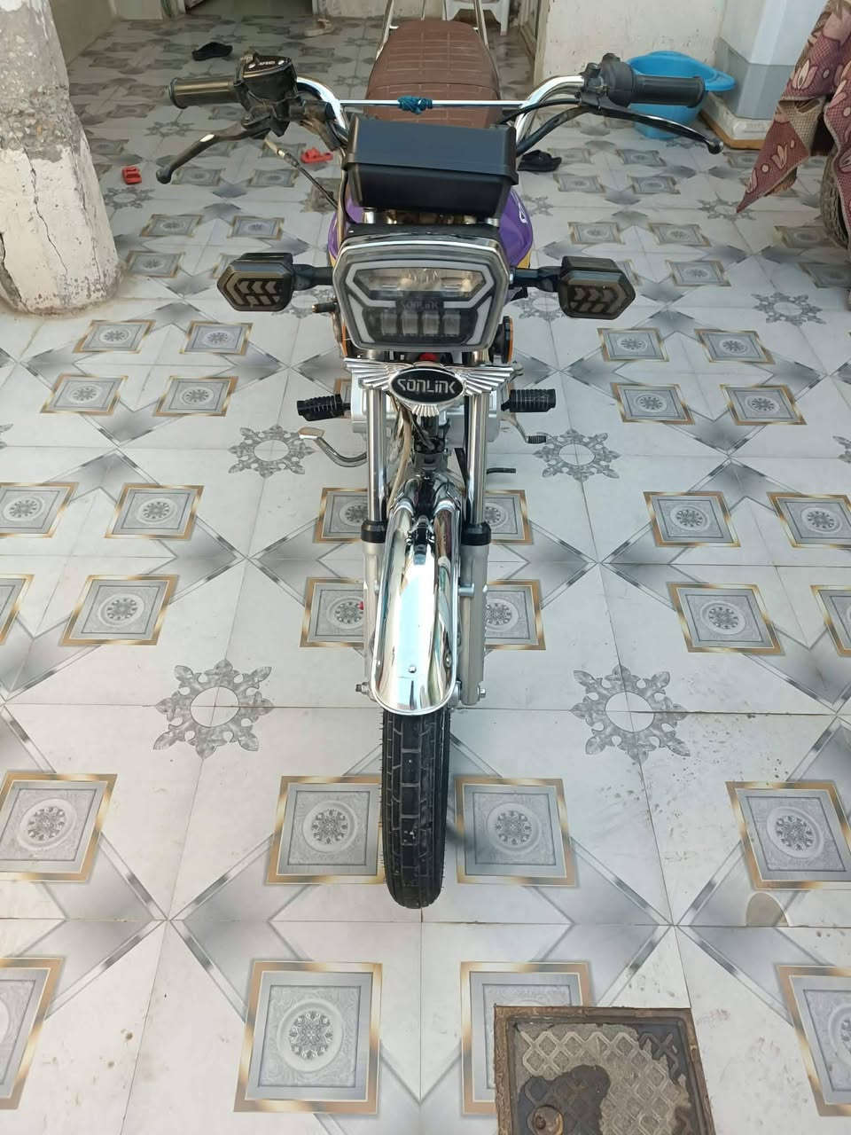 سلام عليكم دراجه تايكر للبيع موديل 2025 مكينه شرط الكفاله دراجه مكفوله كفاله عامه دشبول الكتروني اشاير لد بك لايت لد دراجه مابيه نقص برغي ختم سونك الاصلي باب الاول خمسه كير شكل المرغوب لون مميز السعر 600 وبيها مجال قليل مكاني طويريج /***********
