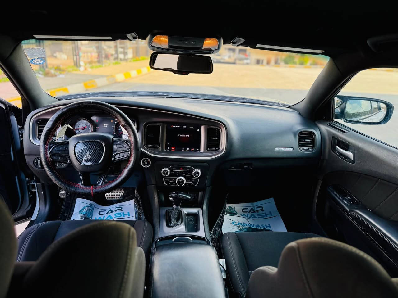 سلام عليكم
جارجر موديل 2020. RT
لون سموك 
محرك 5.7 V8
ماشية 75 
مواصفات شاشه جبير تشغيل عن بعد
كشن هيتر استيرن هيتر 
شفتات استيرن
كير محرك اكسل ابشرط محرك ممفتوح ولا بي صوت
رقم سنويه هزه فحص  جديد
بسمي سنويه شرط تحويل غرامات وكاله
تاخم صدرمامي خلفي تايرات جديد
تبريد ثلج
سياره خير من الله بدون اي مصرف
ضرر سيارا 4 قطعه بدون دواخل 
صور حادث موجود 
 سعر 190
مكان سياره كركوك
رقم *********** كركوك, العراق
