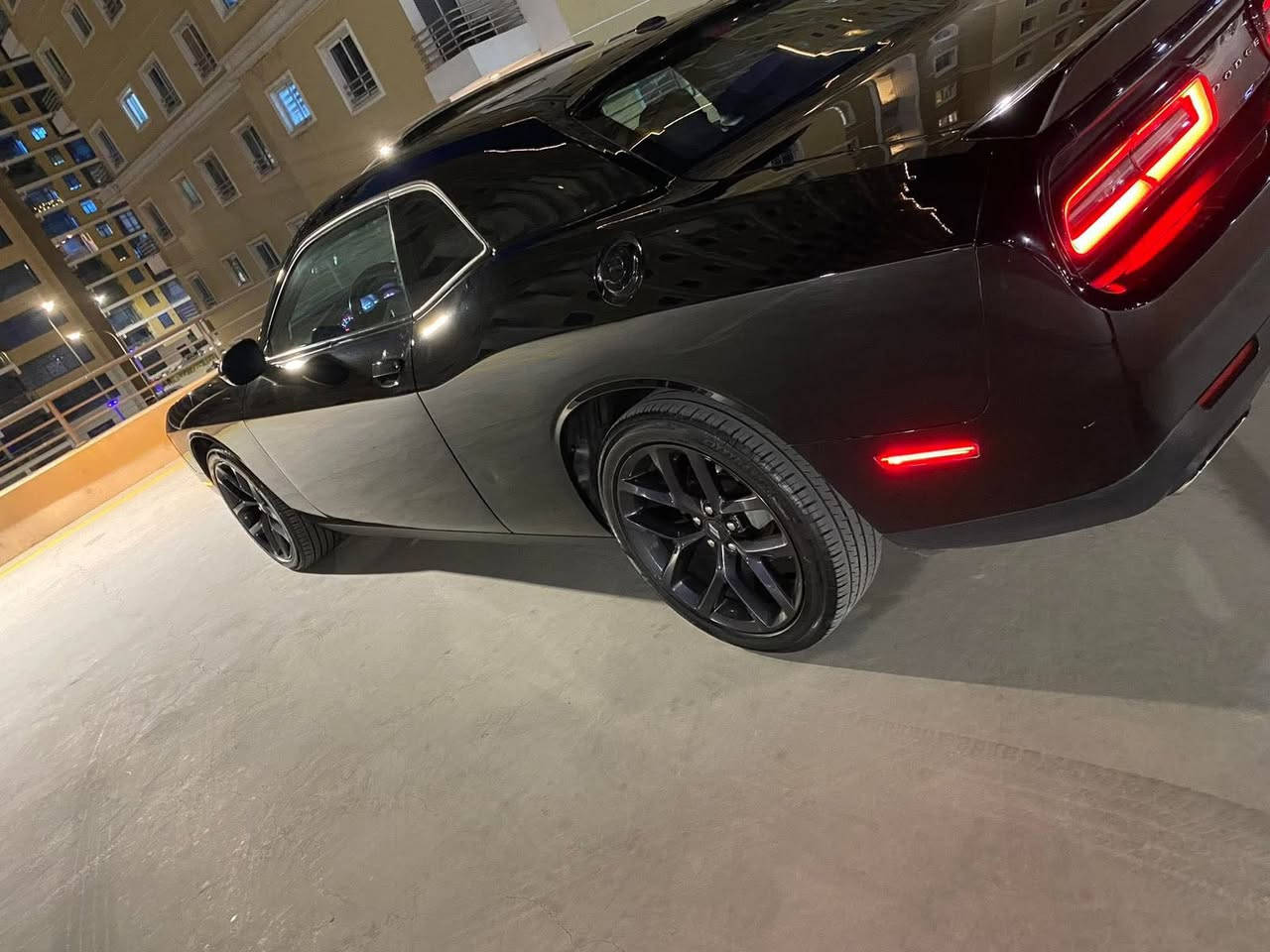 اللهم صلي على محمد وال محمد ❤️
سيارة جالنجر 2020 sxt فول مواصفات 🔥
3600 🔥
حادث جامرلغ وملصح بارد بدون ايرباك بدون شواصي بدون دواخل مكفولة من دعامية للدعامية بيها الباب كلير ب امريكا والباقي مكفول من دعامية للدعامية محرك وكير كفاله ✋ صور الحادث بالمنشور 

فول مواصفات 👌
رقم بغداد 

200💲 وبيها مجال بسيط للتواصل مراسله ع فيس او ع رقم واتس اب فقط *********** سيارة احلى من الصوره بهواي ومداخلة تصليح أبد 👌

ماشية 30 فقط ✋
