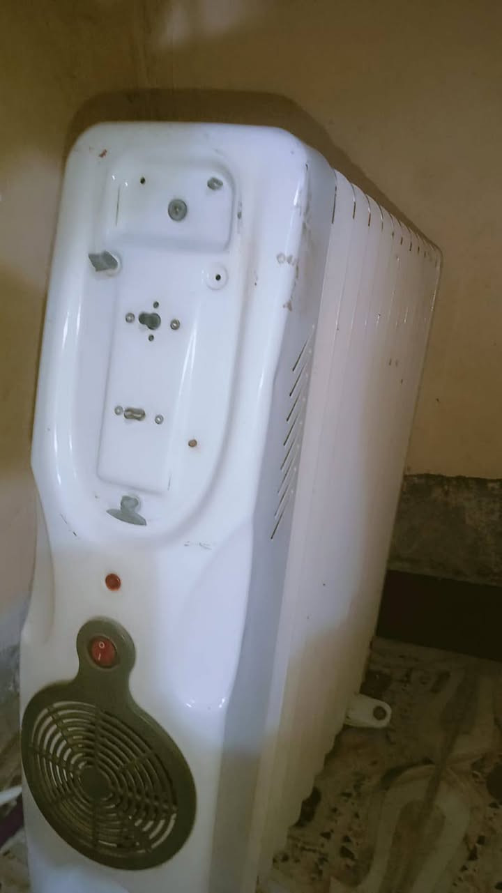 سبلت كنتوري ثلاثة طن مليون 
سبلت تعليك طنين ٤٠٠
سبلت طن واحد٢٠٠ دوشك ضغط ابو السبرنك كويتي ٧٥ سخان ٧٥ فرن ٧٥ وبي مجال مفرش التخم واحد ٢٥
والثاني ٤٠ الصوبة الزيتية ٢٠
الصوبة الكهربائية ٢٠ رقم خاص


**إذا كنت صاحب هذا الإعلان وتريد حذفه لأي سبب، رجاءا أرسل رسالة إلى الدعم الفني**