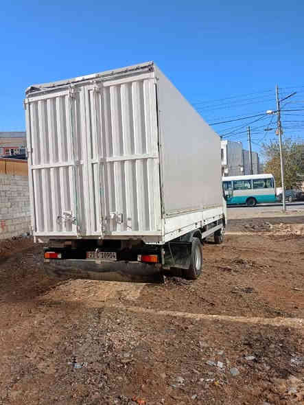 کانتر2017 HD پەمپ و نوزڵ و سۆپەر           تایەی تازەيە بۆدی5,5درێژە 2,15 پانە سەنەوی تا2030 تازەیە 214000 ڕۆشتوە سعری 285 وەرەقە معامەلە
*********** السليمانية
