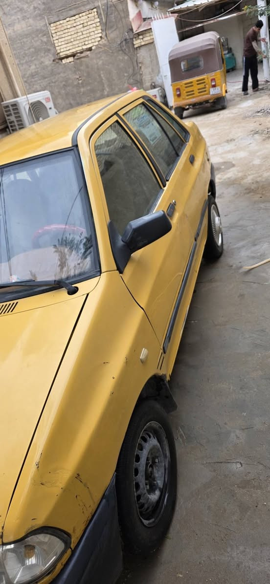 سايبا موديل 2015 تكسي رقم بغداد مكفوله نقصها شغلات بسيطه كلش
وبيها ضربات خفيفه مثل ما واضح بلصوره  سعر30 وبيها مجال للشراي ***********
