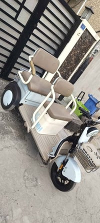 دراجة شحن للبيع 3عجلات دراجة جديدة ستعمال قليل كلش  رايدها 950 وبيها م...