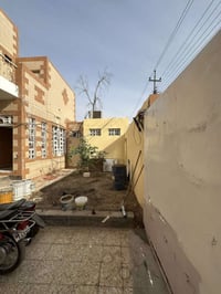 بيت طابقين • ٢٤٠م • طابو مباشر