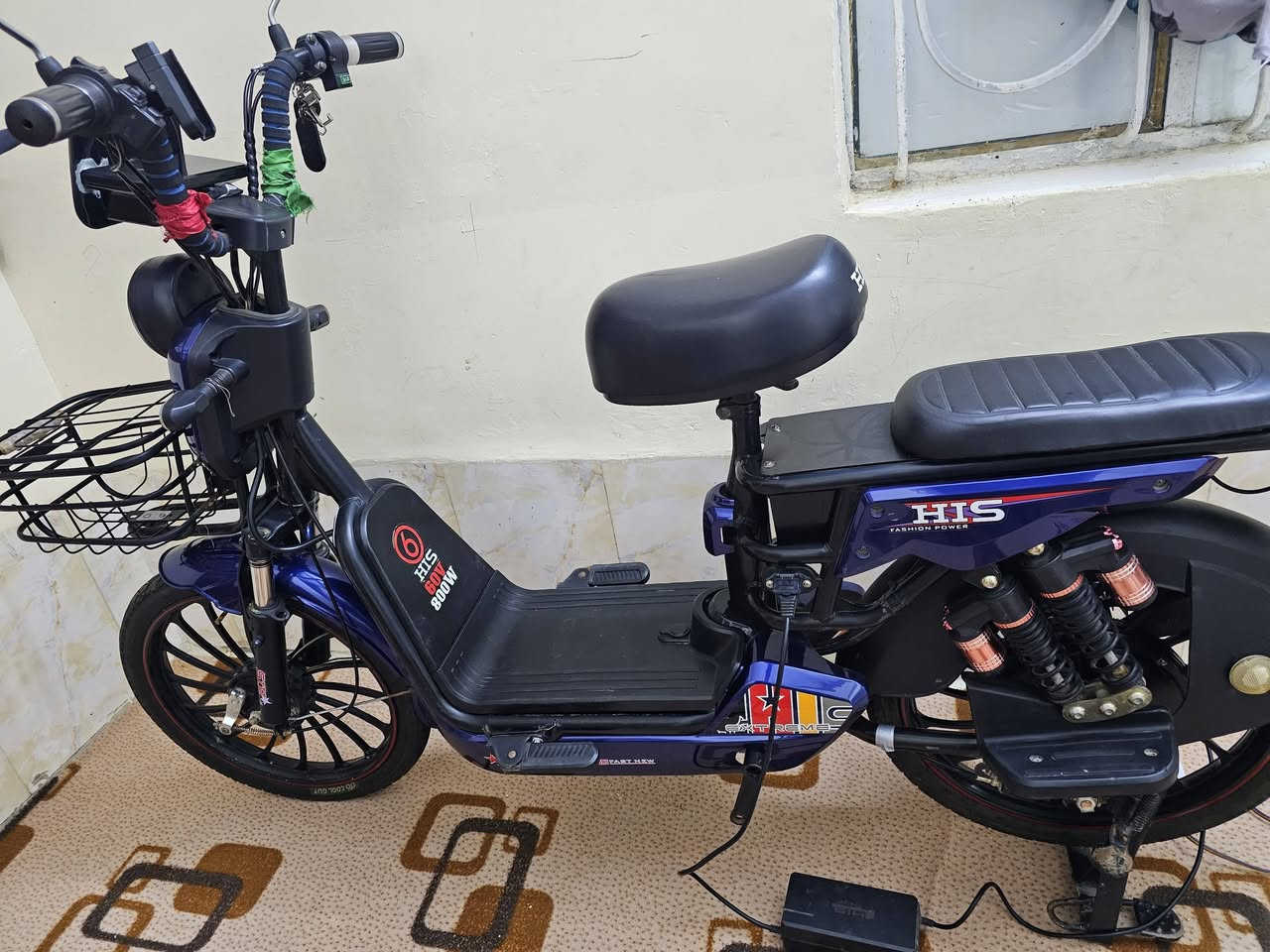 دراجة شحن للبيع مكاني الشطرة السيدية سعرها 300 او بيها مجال ***********
