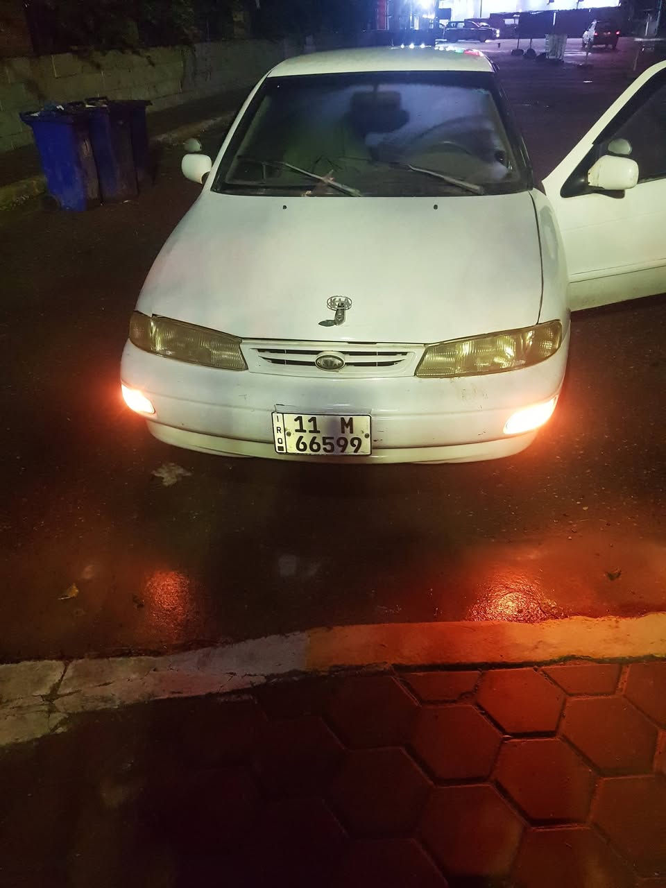 مديل ٩٦ رقم جديد صار سبوع حولت رقمها تبريد تفه صدر مابيها ايي نقص هزه جديده السعر ٣٧ وبيها مجال ***********عنوان بسمايه اوتماتيك السياره مابيها ايي مشكله سياره جاهزه بيها خياسات بل دواسات
