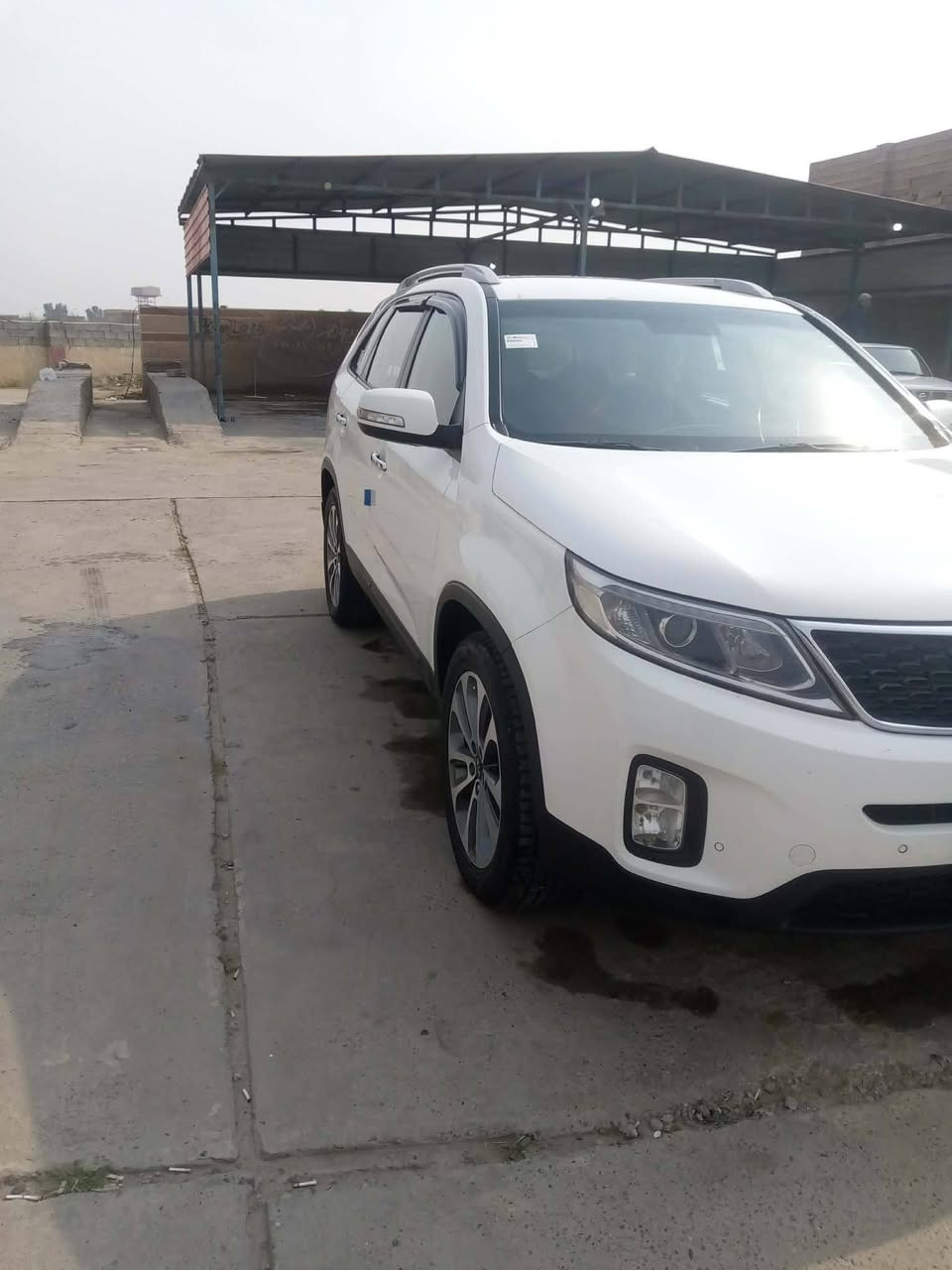 السلام عليكم
سورنتو موديل 15. رقم بغداد 

وارد خليجي7راكب 3قطع تبريد 

مكينة 6سلندر جاهزة من كلشي 

كير 
مكينة 

حداديه
تخم تاير 

تبريد 
الشراي يتصل وبالخدمة 

مكاني صلاح الدين قضاء بلد ***********
