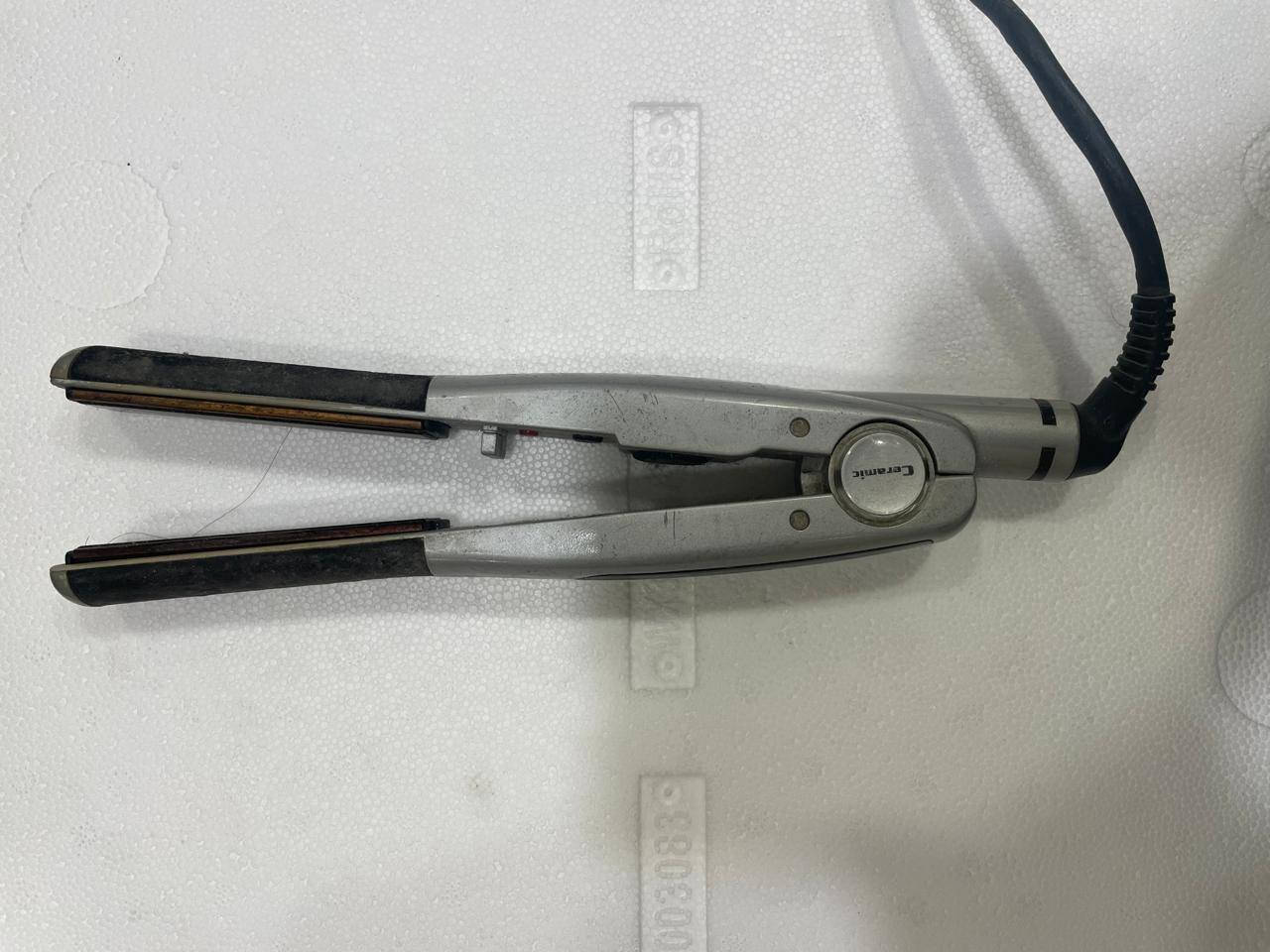 اجهزة منزلية للبيع
مطحنة قهوة كهربائية – HAEGER

ماكينة خياطة كهربائية – JUKI

مكواة بخار يدوية للملابس

ملحقات مضرب خلاط كهربائي (مضارب وعجّانات)

دفاية / سخان هواء كهربائي

محمصة خبز (توستر)

خلاط يدوي كهربائي

خلاط يدوي كهربائي – Moulinex

مفرمة لحم كهربائية – National Super Grinder

خلاط يدوي كهربائي (موديل قديم)

مطحنة / محمصة بن كهربائية

جهاز تسخين الشمع لإزالة الشعر – ENZO

مكواة فرد الشعر

مكواة تجعيد شعر (فير)

مجفف شعر

جهاز بخار يدوي للملابس – ProfiCook

فرن كهربائي صغير – Gosonic

مكواة تجعيد شعر كلاسيكية

ماكينة حلاقة شعر كهربائية

مكواة تجعيد شعر مخروطية

مجفف شعر صغير – Kenwood 250W

خلاط يدوي كهربائي – National

مطحنة / خلاط صغير (توابل أو قهوة)

ملحقات مفرمة اللحم (قلاوظ، شفرات، أقراص فرم، رأس المفرمة، عصا الضغط)

ماكينة إزالة الشعر – Braun Silk-épil 1

غطاء معدني لمفرمة اللحم

مكواة تجعيد شعر – Conair

مجفف شعر – Arzum

ماكينة حلاقة شعر كهربائية (مع العلبة)

السعر :250الف دينار عراقي


**إذا كنت صاحب هذا الإعلان وتريد حذفه لأي سبب، رجاءا أرسل رسالة إلى الدعم الفني**