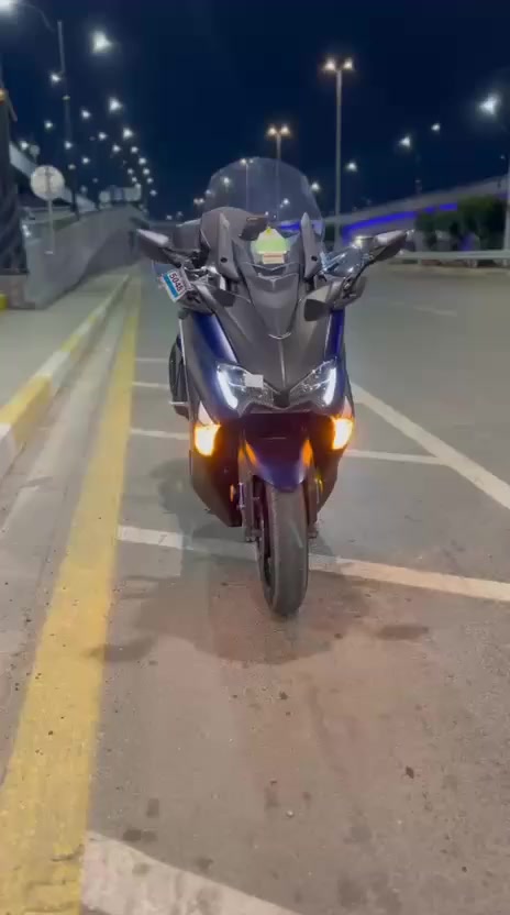 سلام عليكم تي ماكس 2019(sx)  نضافه 95 بالميه تخم تايرات مشلن ياباني اصلي تدفئه يدات نضامABS
ماشيه 35 الف 
وبيه ملاحضه فطر زغير بلكفر من نزلت من المعرض موجود بصور
عنوان بغداد شعله
رقم *********** بي واتساب
