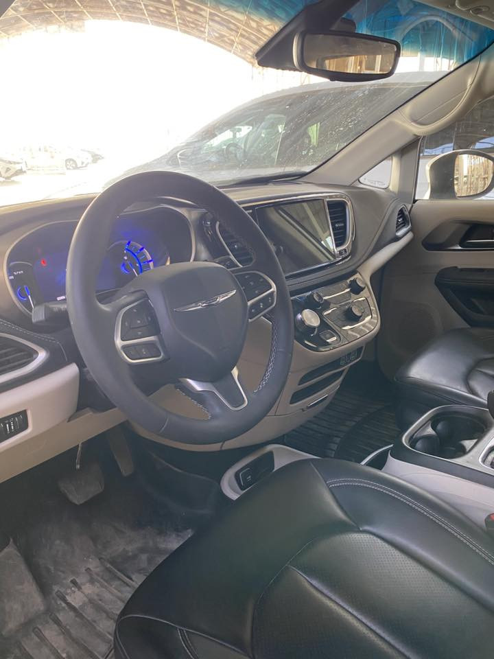 🚨 للبيع | كرايسلر باسيفيكا هايبرد  2023 🔥

‏2023 

📍 الموقع: سماوه 

✨ المواصفات:
🔹 تشغيل بصمة + تشغيل عن بعد
🔹 كشنات كهرباء
🔹 بيبان كهرباء + الجنطة كهرباء
🔹 شاشة + كاميرا خلفية
🔹 إنارة LED أمامية + بك لايت LED
🔹 داخل جلد فخم VPN
🔹 رادار أمامي + نظام تحديد المسار
🔹مثبت سرعه
🔹الرقم بغداد السياره هايبرد
⚠️ سياره مبدل فقط بنيد ويرباكات سليمه
📞 للاستفسار: ***********
