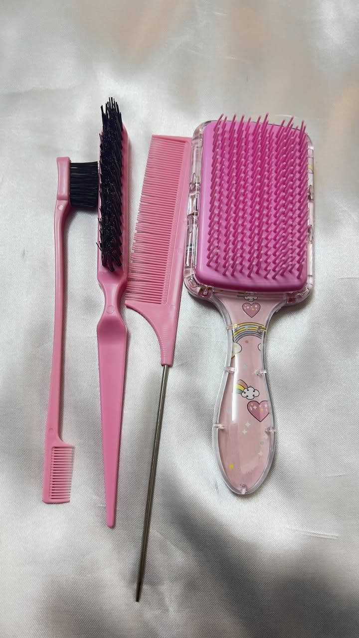 للحجز والاستفسار  بمراسلتنا على الصفحه 💬 او على الواتساب  📞***********
يوجد لدينا توصيل لكافة محافظات العراق 🫶🏻
