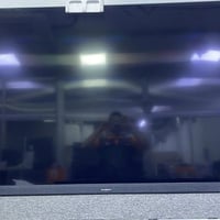 شاشة حجم 75لبيع جديده بلكارتون 07709877637