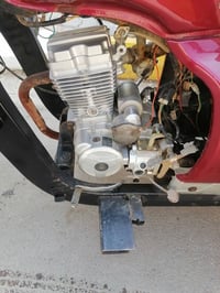 ستوته للبيع  رقم موديل 2011 الهاتف 07743628475