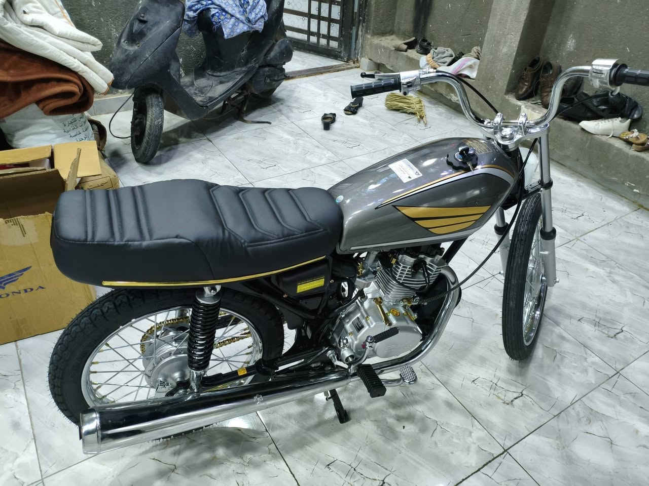 السلام عليكم 

للبيع 
بعدها مامشتغله كهربائيات مامربطوه . سكنر ٨٥٠ وبيه مجال قليللل


**إذا كنت صاحب هذا الإعلان وتريد حذفه لأي سبب، رجاءا أرسل رسالة إلى الدعم الفني**