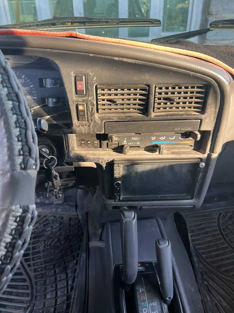 لسلام عليكم
تيوتا سورف 1991 رقم الانبار باسمي شرط تحويل ثاني يوم رقم انكليزي كير ومحرك ثري واي دبل كير تبريد ثلج كهرباء كلها شغاله سياره حلوه ونضيفه السعر 50 وبيها مجال الطيبين مكاني الانبار الكرمه ***********
