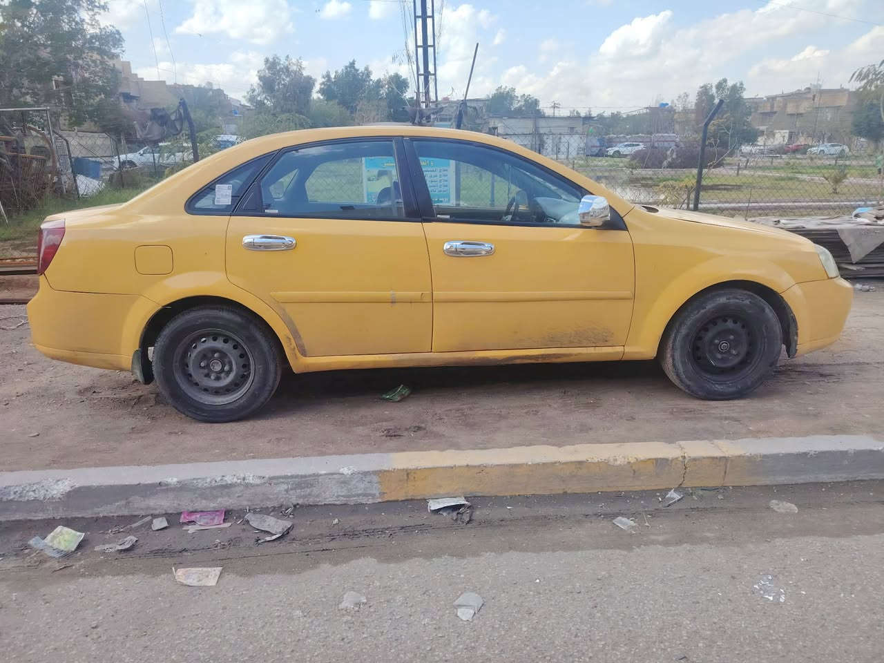 السلام عليكم اوبترا 2012 محرك حاويه جديد تبريد شغال بيها مكانات صبغ حادث خلفي رقم انكليزي جديد سنويه أسمنه السعر 68 اتصال على رقم مكلف بالنشر 

‭0772 138 8214‬
