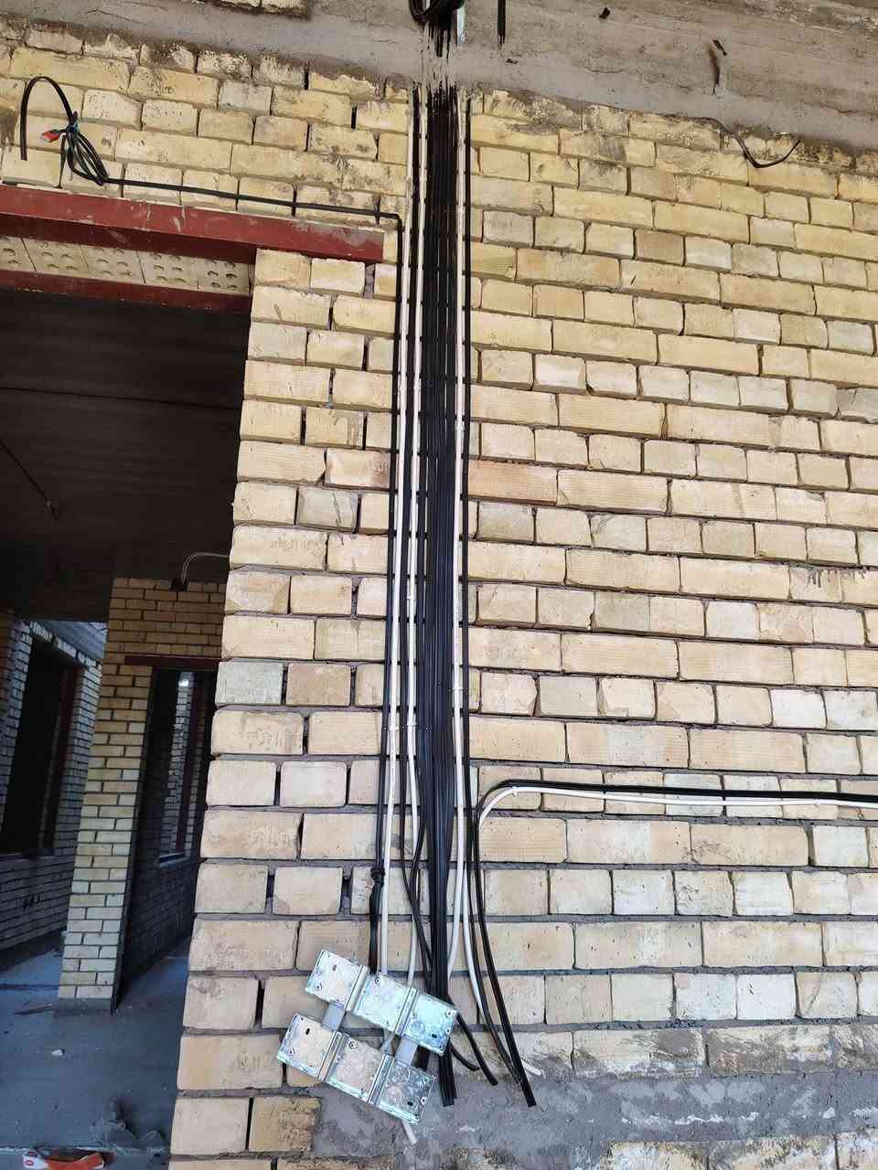 سلام عليكم ورحمة الله وبركاته
كهربائي متفرغ للعمل في كربلاء
***********
