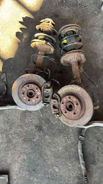 محرك التيما 2006 مع الحدادية كامل امامي وخلفي 
محلات سنتر نيسان الموصل ***********
