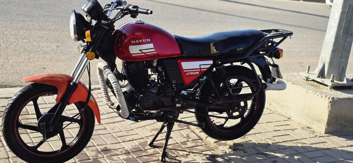 السلام عليكم شباب دراجه دايون موديل 2022 دراجه كفاله عامه كفاله عامه من كلشي وكلشي بيه يشتغل كهربائيات بأكمله 
 سلف ما سلف كله شغال دراجه برغي مامفتوح بيه صوت وشلعه ورزانه فووول يعني بين قوسين دراجه كامله مكمله ومفوله دراجه اوراق الاصليه سعره مليون و٣٥٠ وبيه مجال لليشتري بيه خير ويدلل مكاني كربلاء فريحه ***********
