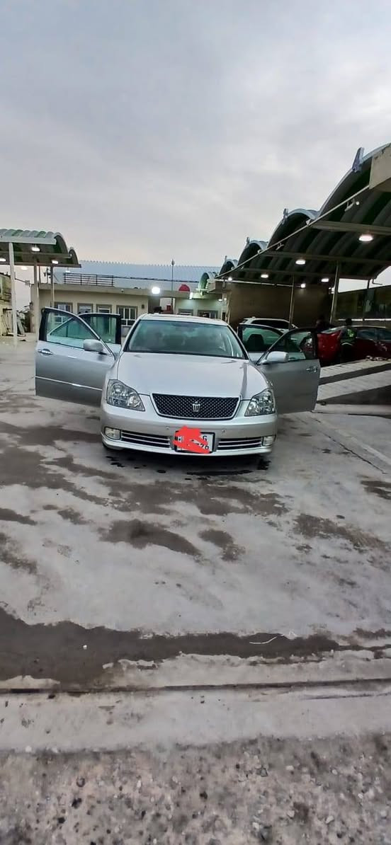 شاهينه اثلث للبيع 
كفالة بدون كص
3 دكم 
ستيرن كهربائي 
داخل مخمل
شاصي 82 للمرغوب
لايت زنون 
تبريد ثلج 
طخم تايرات جديد 
ناصرية سوق الشيوخ 
السعر 95 وبيها مجال 
***********
