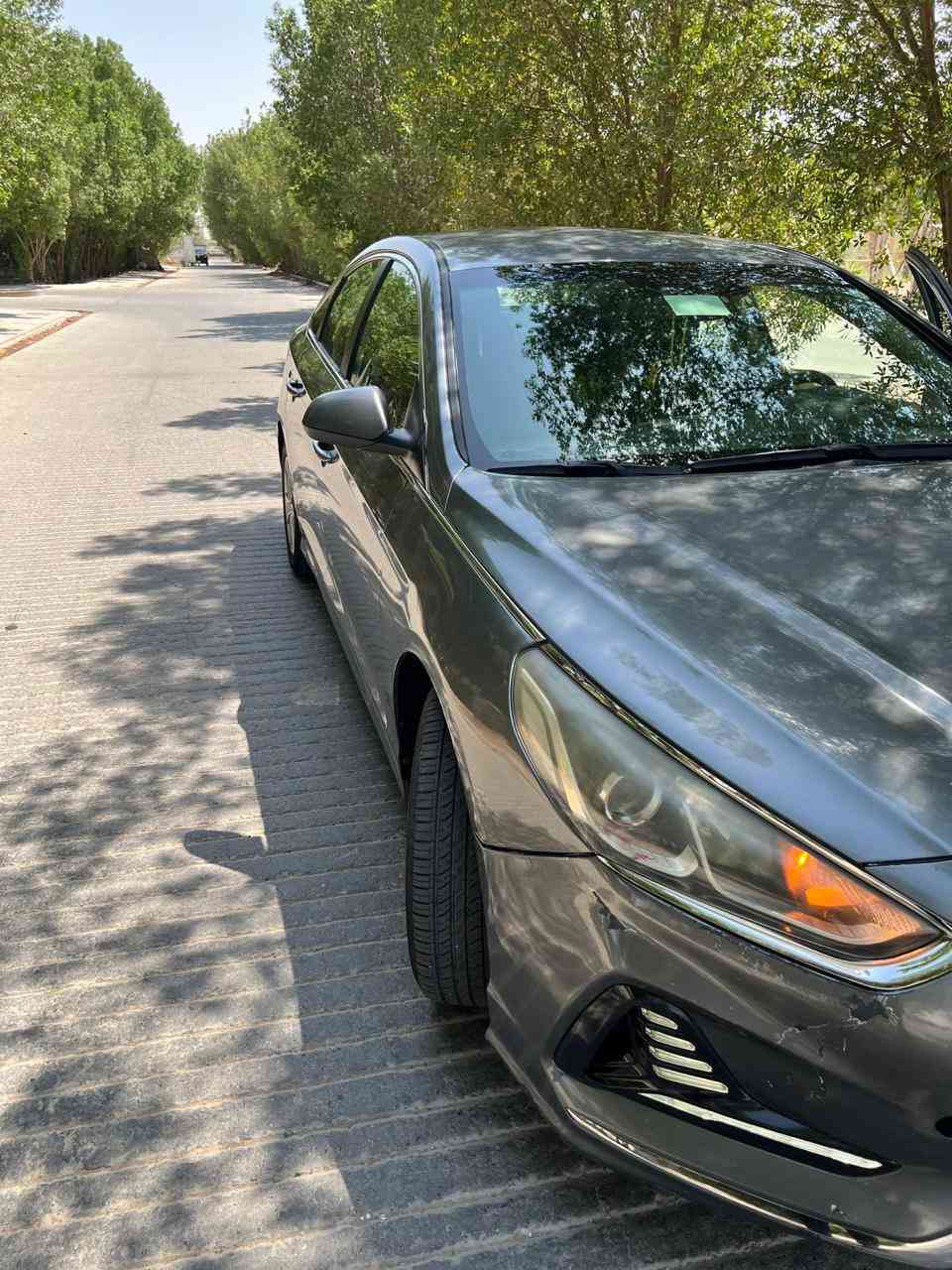 يالله
السلام عليكم 

هونداي سوناتا وارد امريكي 

hyundai-sonata-se-2018
      الضرر : بنيد مبدل وجاملغات صبغ 

# موصفاتها

ماشيه : 70000 ميل

1.   شاشه كبيره 

2. كامره خلفيه 

3.ويل حجم كبير 

4.رادارات خلفي وامامي 

5 . اشاره مرايه 

6. تحكمات استيرن 

7. ⁠سايد بريك بالرجل 

السعر :  130 $  ورقه  

مكاني النجف الاشرف 

 للاستفسار : اتصل على رقم 
  *********** ☎️
