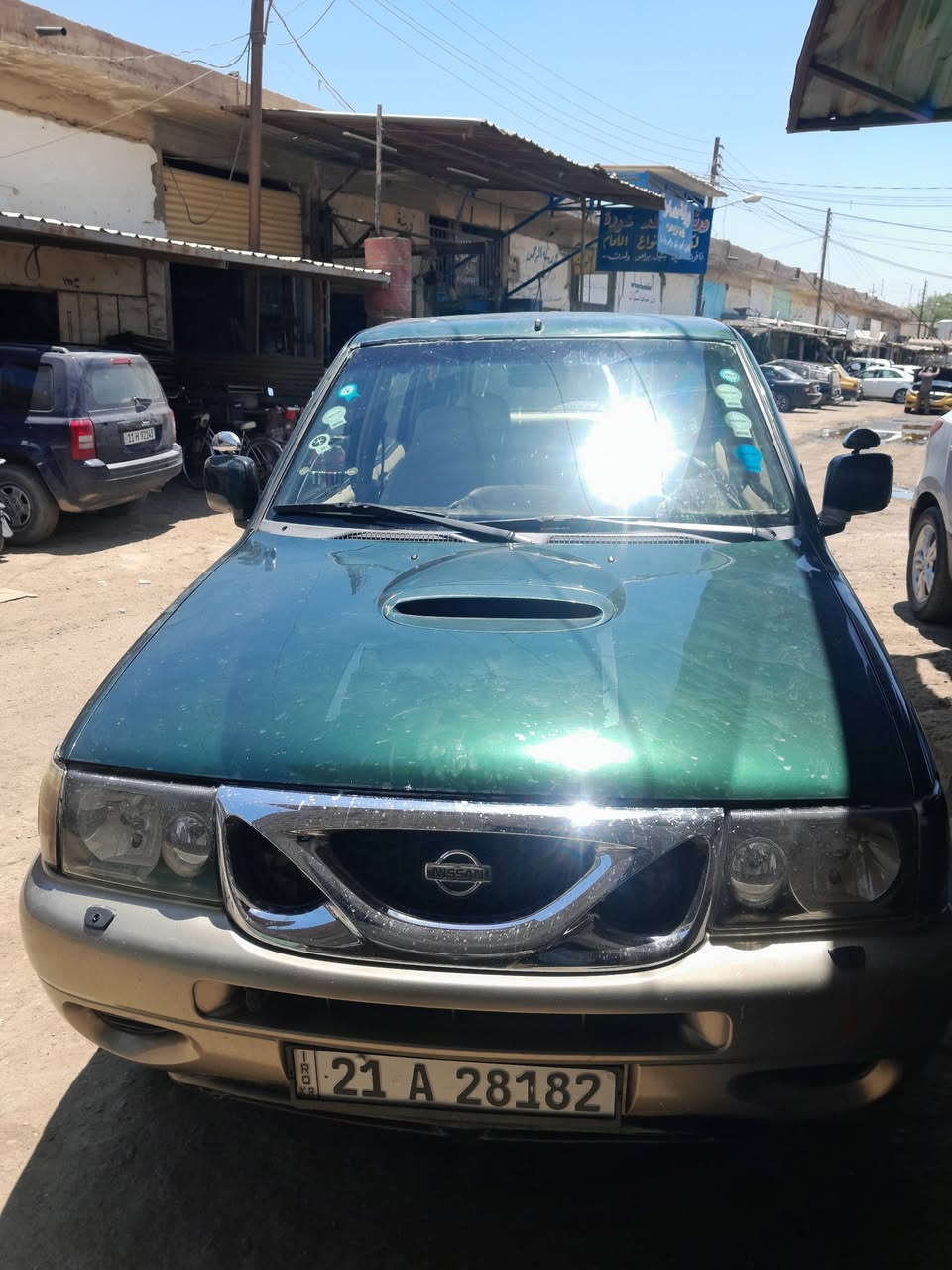 السلام عليكم نيسان تيرانو للبيع موديل 2000 رقم سليمانيه بسم عربي السياره مابيها صبغ بس بارد الجاملغ الخلفي كير مكينه تخم تاير حداديه تبريد كله جاهز السياره كير عادي مكان السياره بابل الاسكندريه السعر ٦٥ورقه وبيهامجال للاتصال ***********
