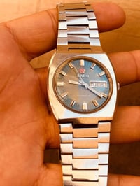 رادو اوتماتيك • قطر ٣٨ • نظيف