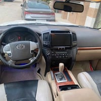 لاندكروزر للبيع موديل ٢٠١٢ سياره مكفوله ٨ سلندر رقم بغداد مكان الدوره ...