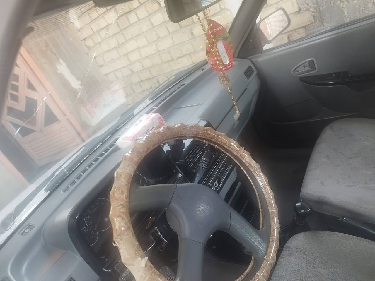 السلام عليكم
سايبا للبيع موديل 2010 كل شي بيه شغال شواصي كير محرك كشر سليم سعرة33 ورقة 
***********
