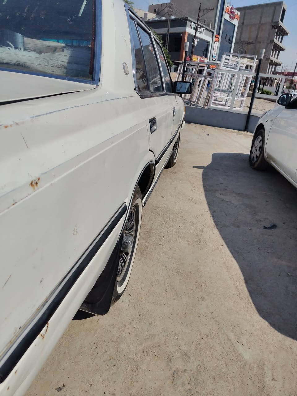 سوبر موديل 83 محرك بطة كير سوبر عادي بدون صبغ بدون ضرر محرك كير شرط سنتر لوك جديد قفل مركزي طخم معمر جديد كهربائية كلها شغالة اخوان السيارا مال بيت ويل كب جديد (رقم صلاح الدين) دولي مشروع وطني شرط التحويل بل موصل السيارا جاهزا من كلشي شغل وطلع شراي تعال مباشر مكاني موصل حي الوحدة قرب جامع الرقيب *********** هزة جديدة
           *********** السعر بلاش 39بيها شوية مجال
