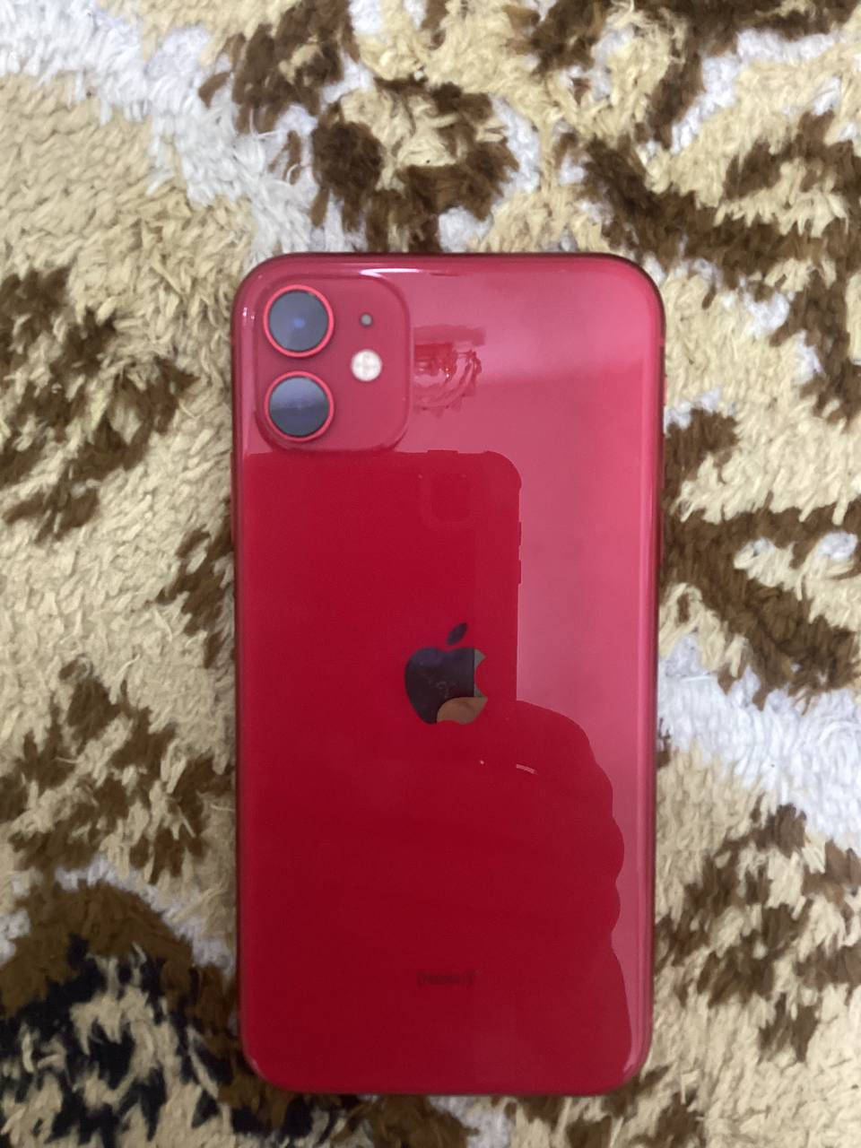 السلام عليكم ايفون 11 عادي ذاكره 128 نموذج m جهاز نضيف زلغ ما بيه بطاريه75 حهاز وتر بروف ما مفتوح سعره 250بي مجال رقمي *********** مكاني البصره القبله
