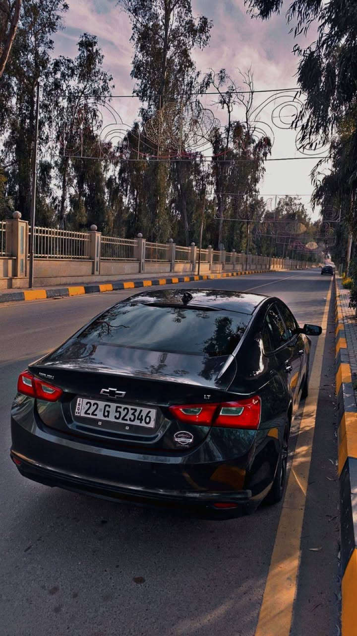 ‏شوفرليت ماليبو للبيع .
2018 LT 
لون نفطي
‏المكينة 1500 تيربو
‏رقم اربيل بأسمي تحويل ثاني يوم
‏محرك وگير كفالة وبشرط 
‏حدادية  السيارة الصدر جاهز 
‏كل الكهربائيات بلادية وشغالة   
‏المواصفات:
‏بصمة
‏كامرة 
‏مثبت سرعة 
‏تحكمات ستيرن 
‏شاشة 
‏كشنات كهرباء 
‏التبريد بشرط ثلج بكل الاوقات
‏حادثهة جاملغ الامامي من جهة السايق وباب السائق
‏لا الراديترات ولا التيربو ولا الكهربائيات مضروبات 
‏مكان السيارة موصل  
‏السعر 105 
‏رقم الهاتف ***********
