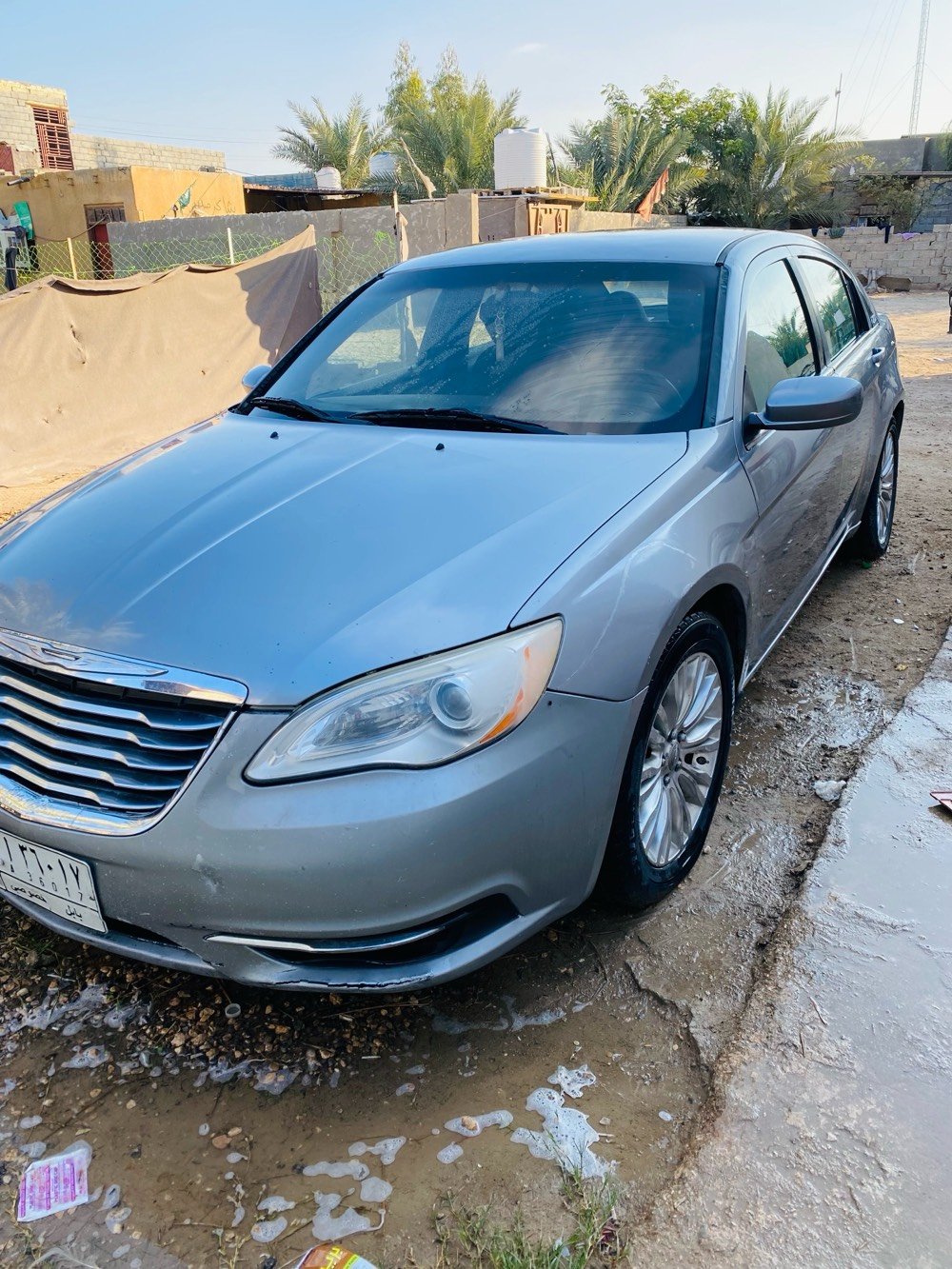 سيارة سي 200 موديل 2013 رقمها بابل شرط التحويل لون رصاصي مصبوغة حزام 
مكفولة محرك وكير وشواصي وتكم 
سعرها 77 وبيها مجال 
بيها منظومة غاز 
محركها 2400 شاده صارلي شهر تقريباً 
كير 6 نمر 
مواصفتها حلوة كشن كهرباء مرايات جانبية كهرباء 
دواخل كلها نضيفة 