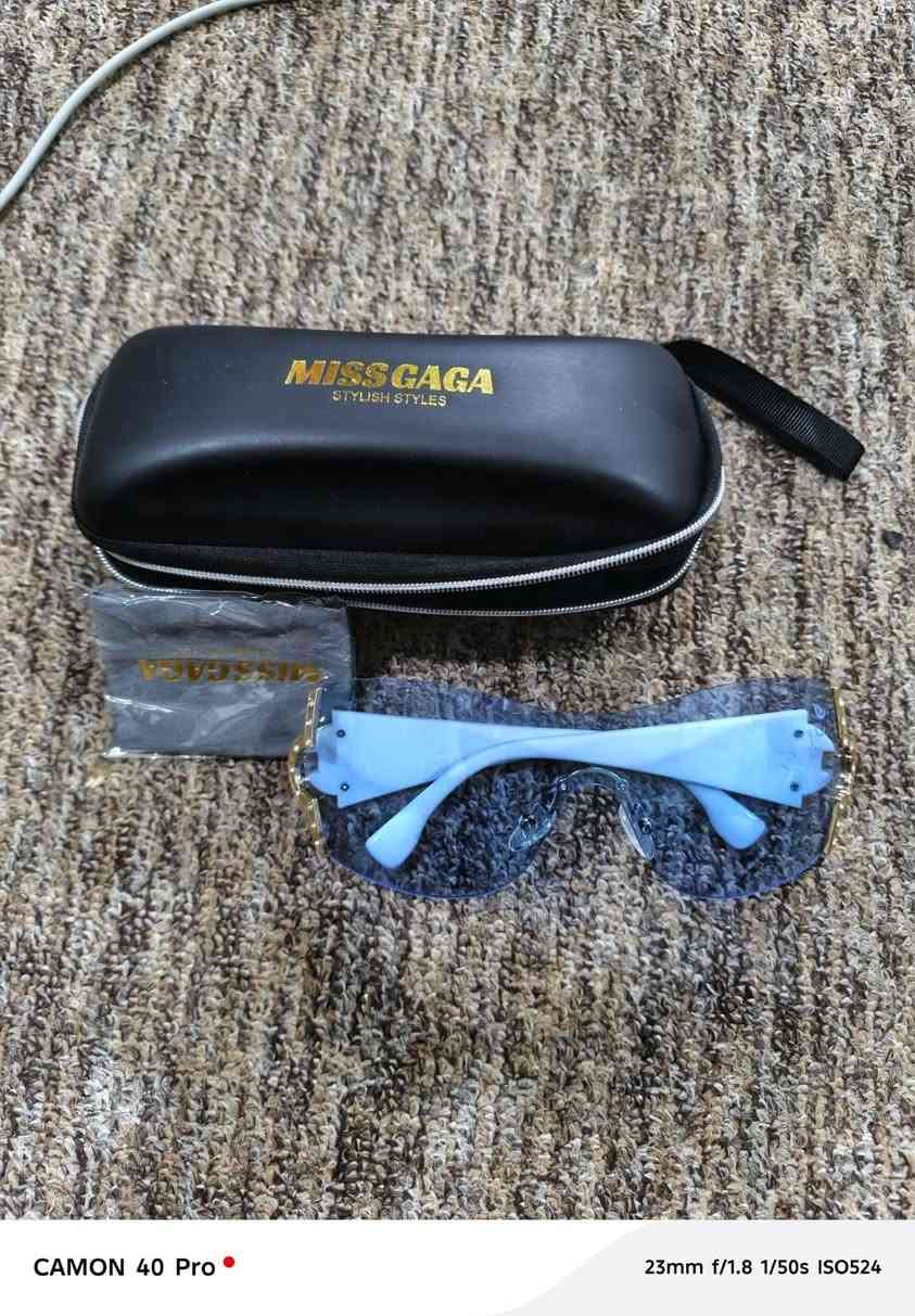 نظارات ماركه وحده بيها بلاتوث اتصال ونغمات


**إذا كنت صاحب هذا الإعلان وتريد حذفه لأي سبب، رجاءا أرسل رسالة إلى الدعم الفني**