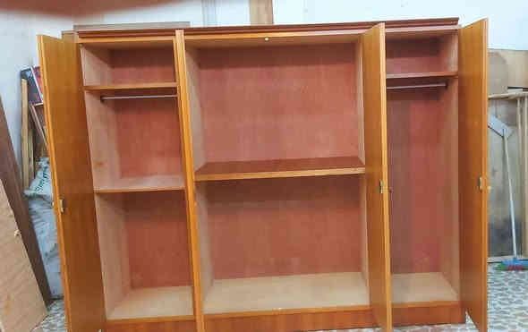 للبيع كنتور صاج عراقي الأبواب صاج داخل وخارج تفصال درجة اولى مستعمل قليل السعر 225
*********** كركوك
