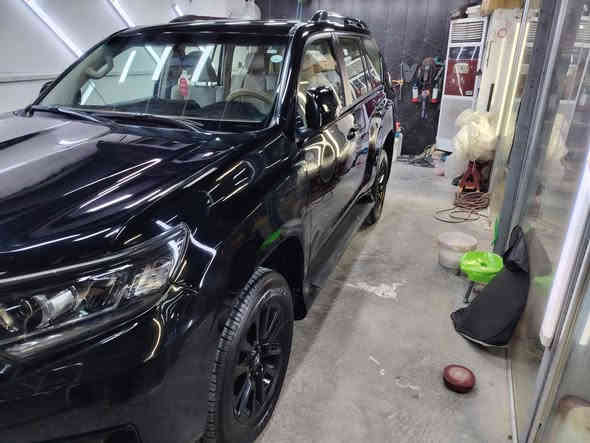 ———————————————-
برادو 2023 
السياره حالياً ماشيه 42 الف  بيه صبغ جاملغ بدون دواخل 
وكالة السياره جيهان وتبديلات الدهن بشركة SAS مجاناً والسيارة تحت الضمان .
_________________________________
📍الوكالة: جيهان 
📍نظام الدفع : دفع رباعي 4✖️4
📍الويلات : قياس 19 إنش
✅ نظام قيادة (Eco - Normal )
✅ بلوتوث + USB +AUX 
✅ تحكم استيرن بالميديا والاتصالات 
✅ وسائد هوائية 
✅ حساسات خلفية 
✅ مقاعد جلد 
✅ مقاعد الأمامية كهرباء 
✅ نظام مانع انزلاق 
✅ نظام نزول منحدرات 
✅ دخول ذكي + تشغيل عن بعد
✅ مرايات كهرباء
✅ اشاير بالمري
✅ شاشة وسطية 
✅ كامرة خلفية
✅ فتحة سقف 
✅ إضاءة نهارية LED 
✅ دبل خزان وقود 
✅ شحن لاسلكي 
✅ كار بلاي 
وباقي مواصفات TX.S معروفه
السعر ✅470 وبيه مجال
للاستفسار ***********
بابل المسيب
