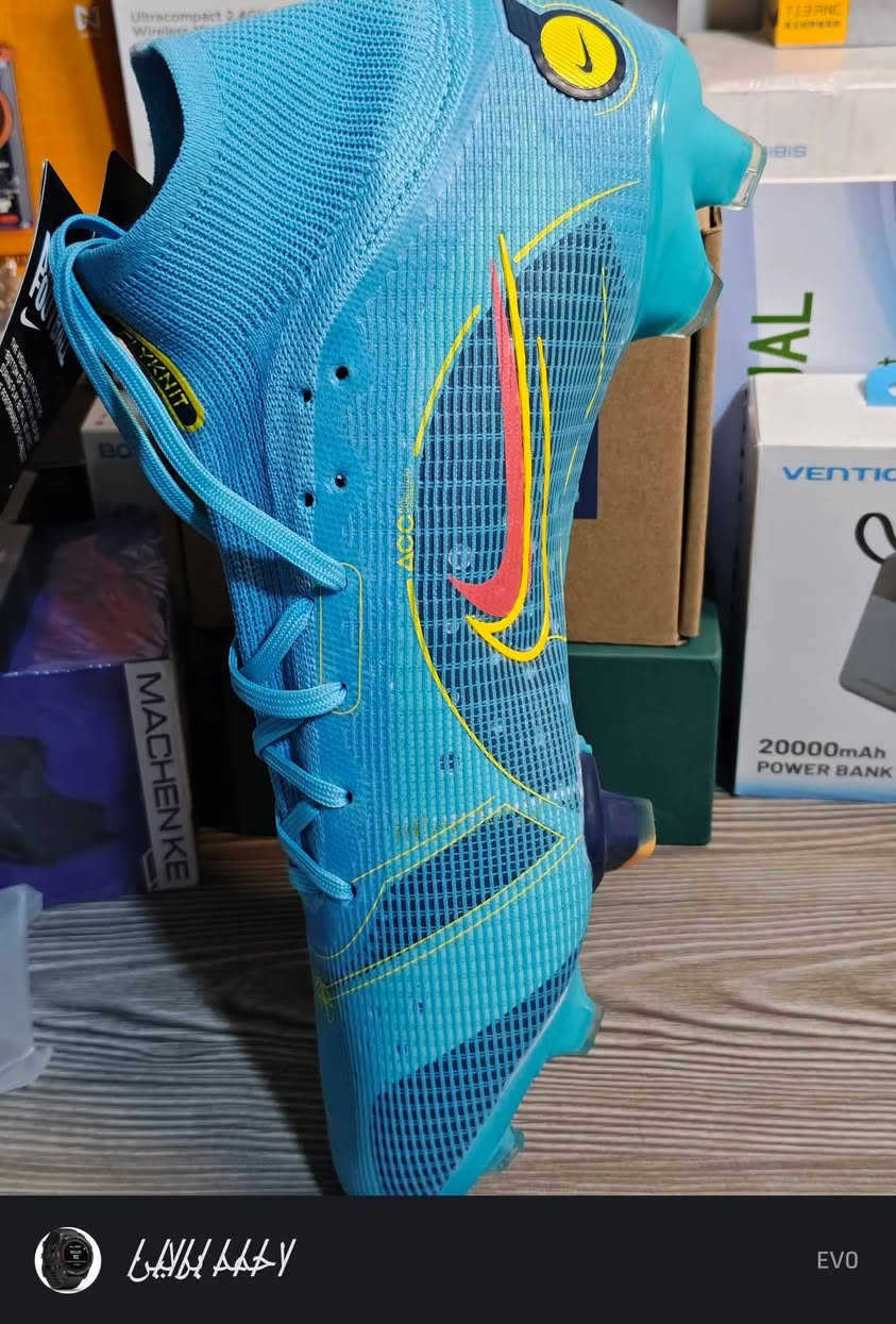 أصلي  غير مستخدم قياس 44 صنع في البوسنة
Nike Mercurial Superfly 8 Elite


**إذا كنت صاحب هذا الإعلان وتريد حذفه لأي سبب، رجاءا أرسل رسالة إلى الدعم الفني**