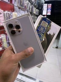 آيفون ١٥ برو ماكس • بطارية ٨٦ • شاشة ما تمشي