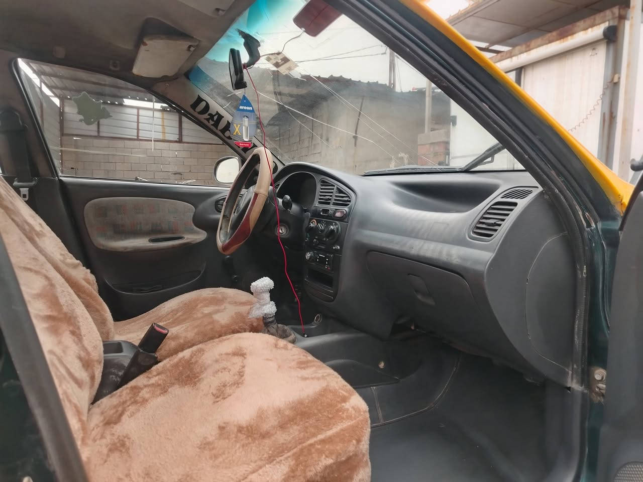 سلام علیکم  البیع اومراوسە حسب قناعە دایو لانوس مودیل 2001 شرط تحویل وكالة كوبون بنزین بی نقابة مصفر  عنوان کرکوک  سعر 26بی مجال

***********
